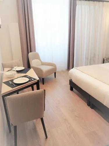 ****  College Des Doctrinaires Hotel Lectoure Frankrijk